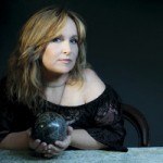 gretchen_peters-1-200-200-85-nocrop
